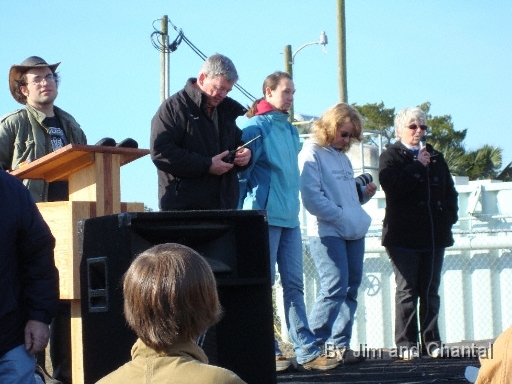  Liz Condie speaks to spectators  Operation Migration at St. Marks Florida, January 2010