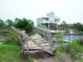 shell-point-walkway