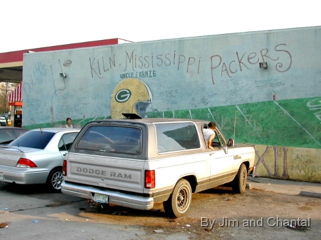  Mural at Dolly's honors Kiln, Miss. native Brett Favre,   quarterback of Wisconsin's Green Bay Packers.    Wisconsin delivered vital Katrina relief to Kiln area.